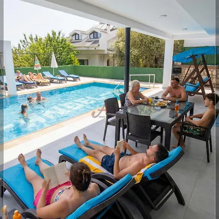Prestige B Villa *